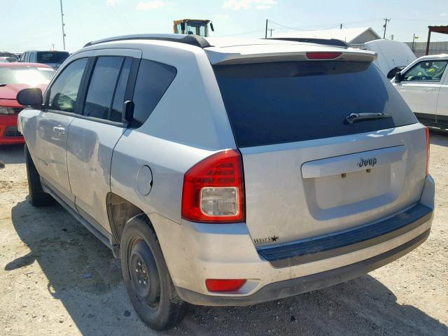 1J4NT1FB7BD215375 - 2011 JEEP COMPASS SP ვერცხლისფერი ფოტო 3