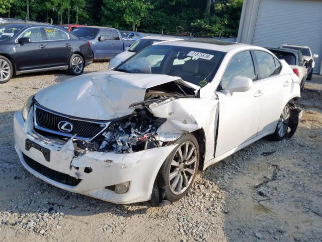 JTHCK262785020948 - 2008 LEXUS IS 250 WHITE photo 2