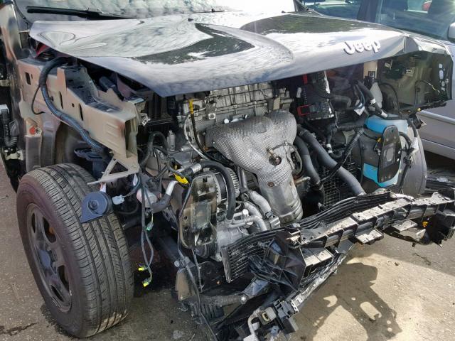 ZACCJBAT7FPB42976 - 2015 JEEP RENEGADE S შავი ფოტო 9