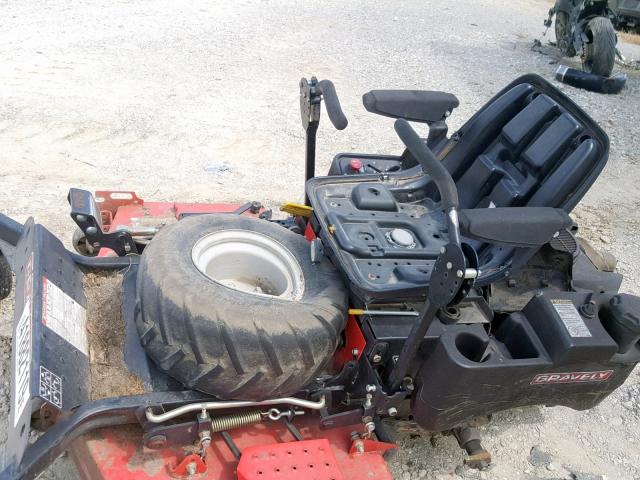 2012GRAVELY0TURN0 - 2012 GRAV 526 MOWER RED photo 5