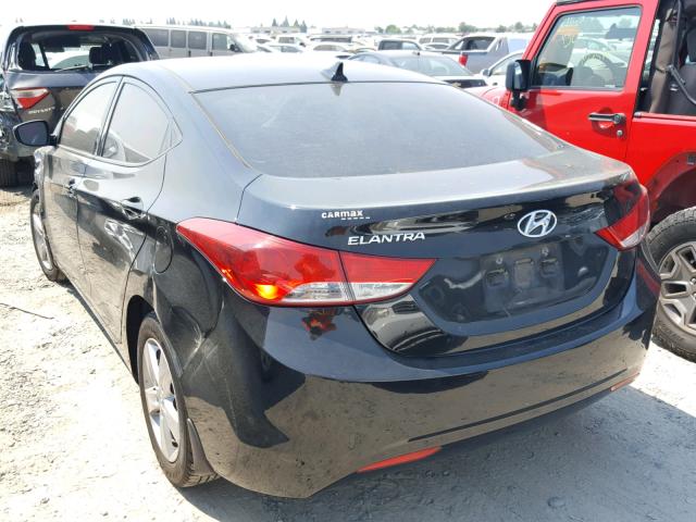 5NPDH4AEXDH286332 - 2013 HYUNDAI ELANTRA GL BLACK photo 3