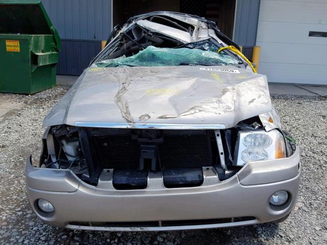 1GKDT13S832305240 - 2003 GMC ENVOY TAN photo 10