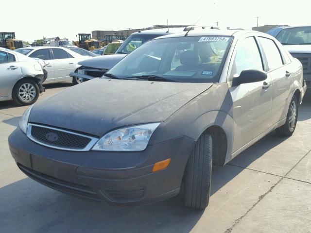 1FAFP34N47W126050 - 2007 FORD FOCUS ZX4 BEIGE photo 2