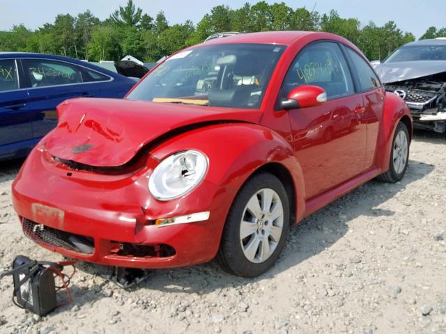 3VWPG3AG0AM015925 - 2010 VOLKSWAGEN NEW BEETLE წითელი ფოტო 2