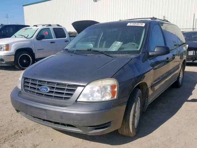 2FMZA55235BA36228 - 2005 FORD FREESTAR S GRAY photo 2