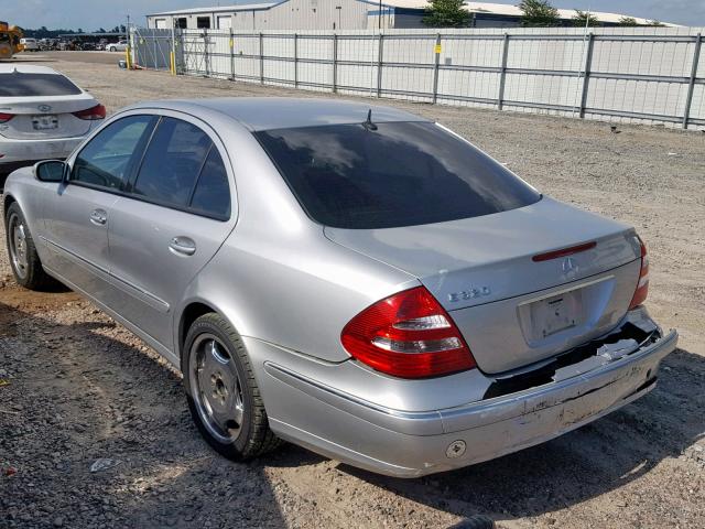 WDBUF65J03A153835 - 2003 MERCEDES-BENZ E 320 SILVER photo 3