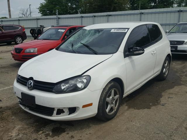 WVWAA7AJ0AW092114 - 2010 VOLKSWAGEN GOLF 白色 照片 2