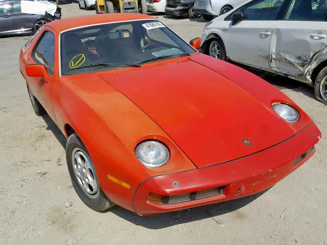 92A0810700 - 1980 PORSCHE 924 RED photo 1