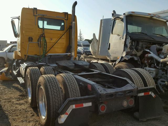 4V4NC9EH6CN539721 - 2012 VOLVO VN VNL YELLOW photo 3