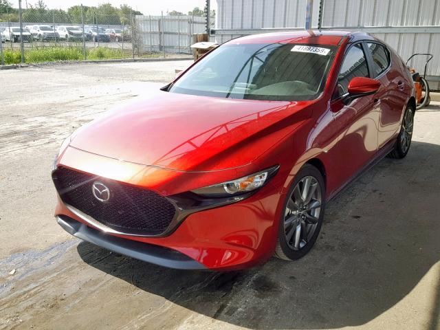 JM1BPALM1K1106107 - 2019 MAZDA 3 PREFERRE RED photo 2