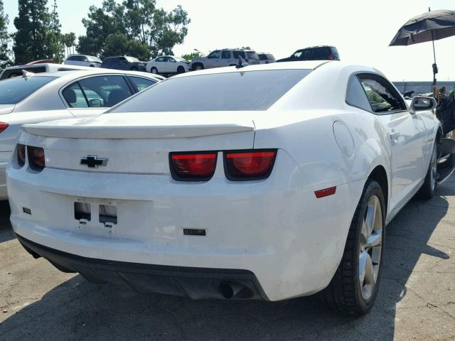 2G1FA1E3XC9143606 - 2012 CHEVROLET CAMARO LS WHITE photo 4