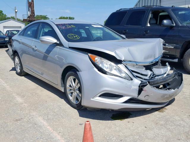 5NPEB4AC7BH047399 - 2011 HYUNDAI SONATA GLS SILVER photo 1