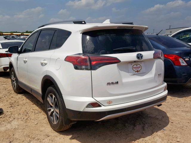 JTMWFREV9JJ198302 - 2018 TOYOTA RAV4 ADVEN WHITE photo 3