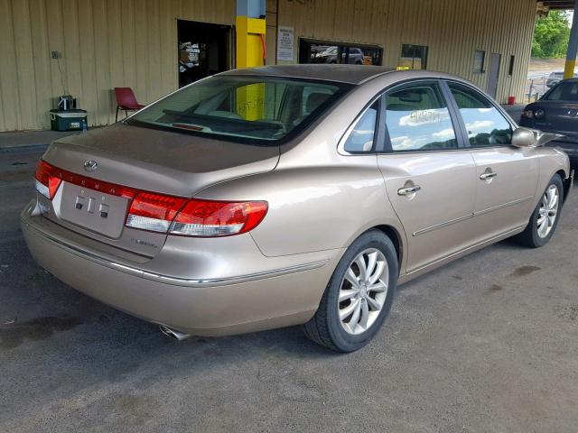 KMHFC46FX6A117944 - 2006 HYUNDAI AZERA SE GOLD photo 4