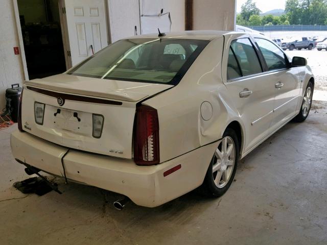 1G6DC67A150177614 - 2005 CADILLAC STS WHITE photo 4