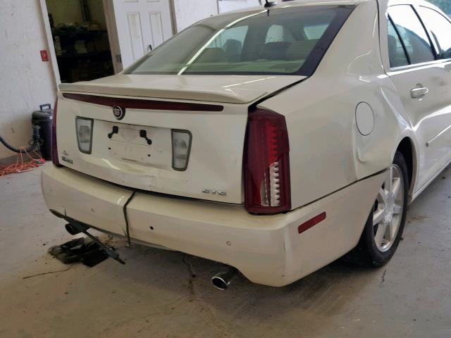 1G6DC67A150177614 - 2005 CADILLAC STS WHITE photo 9