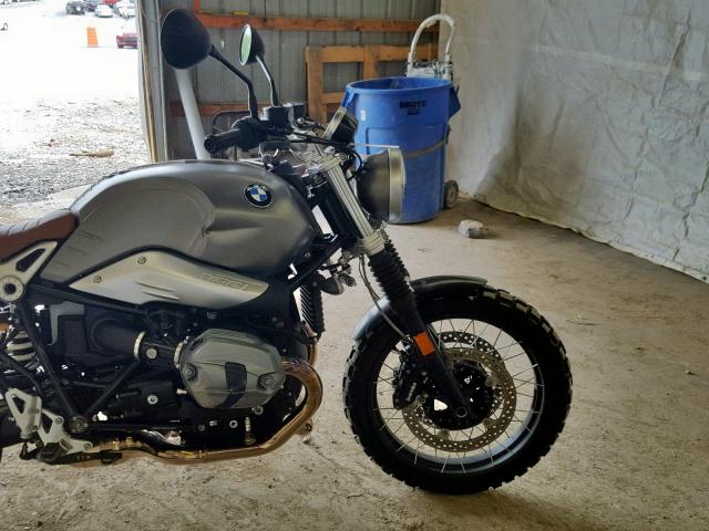 WB10J3306HZ793769 - 2017 BMW R NINE T S GRAY photo 5