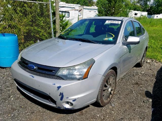 1FAHP3GN8AW105746 - 2010 FORD FOCUS SES SILVER photo 2