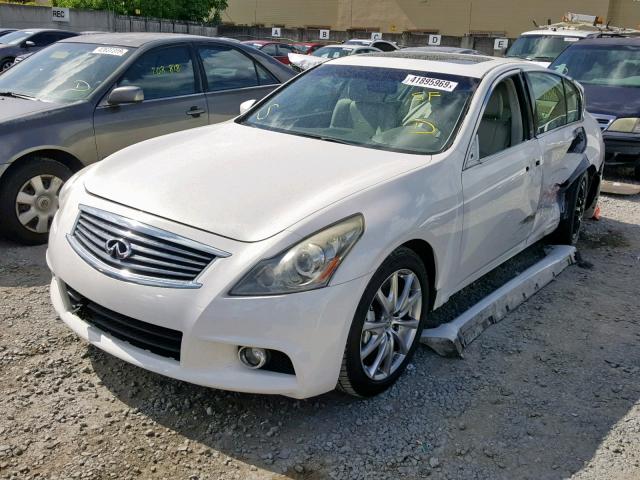 JN1CV6APXDM715320 - 2013 INFINITI G37 BASE WHITE photo 2