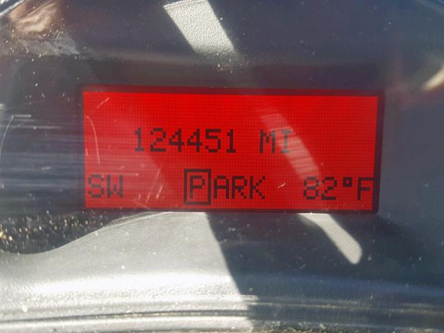 2G2WP552371177500 - 2007 PONTIAC GRAND PRIX SILVER photo 8