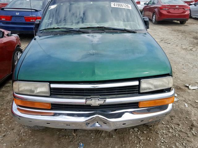 1GNCS13W7X2100468 - 1999 CHEVROLET BLAZER GREEN photo 7