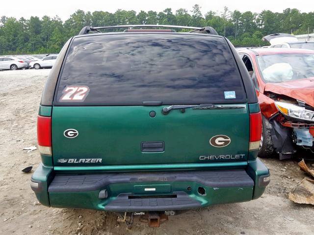 1GNCS13W7X2100468 - 1999 CHEVROLET BLAZER GREEN photo 9