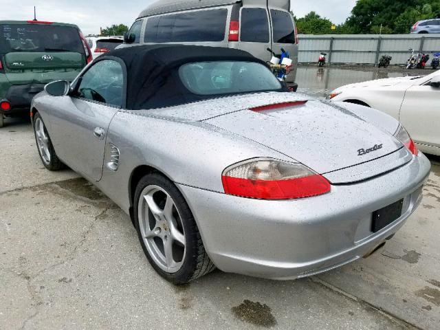 WP0CA29813S620220 - 2003 PORSCHE BOXSTER SILVER photo 3