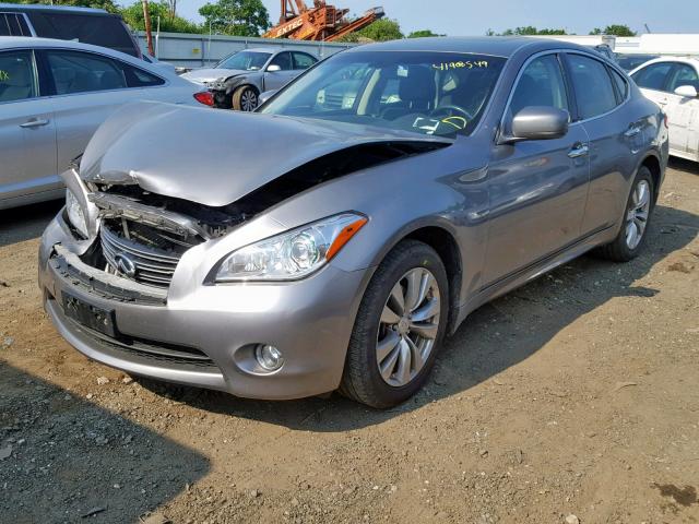 JN1BY1AR4CM395000 - 2012 INFINITI M37 X GRAY photo 2