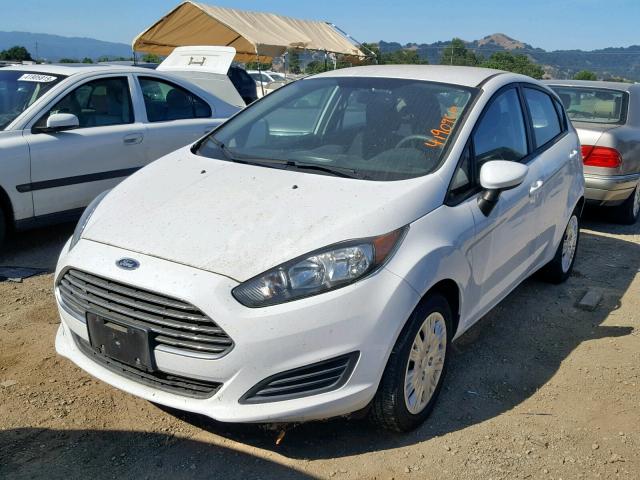 3FADP4TJ9EM212429 - 2014 FORD FIESTA S WHITE photo 2