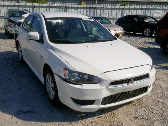 JA32U2FU5FU017993 - 2015 MITSUBISHI LANCER ES WHITE photo 1