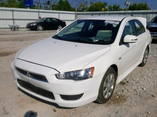 JA32U2FU5FU017993 - 2015 MITSUBISHI LANCER ES WHITE photo 2