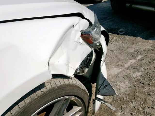 JTKJF5C72C3040438 - 2012 TOYOTA SCION TC თეთრი ფოტო 9