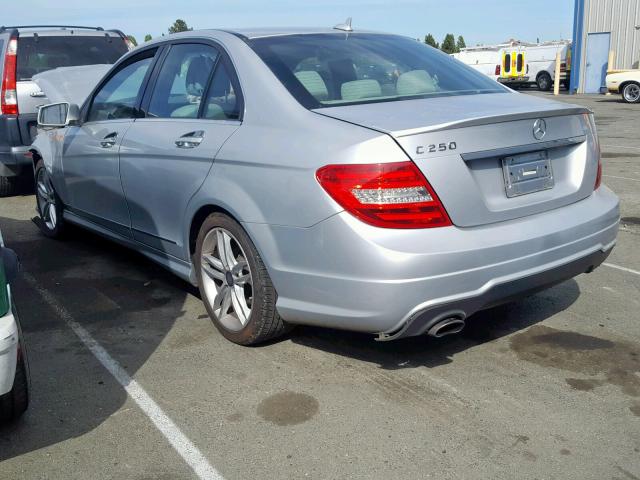 WDDGF4HB0EA960615 - 2014 MERCEDES-BENZ C 250 GRAY photo 3