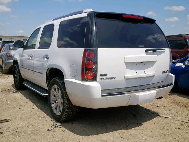 1GKS2EEF2CR178056 - 2012 GMC YUKON DENA WHITE photo 3