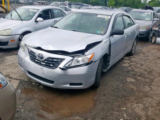 4T1BE46K17U116378 - 2007 TOYOTA CAMRY NEW SILVER photo 2