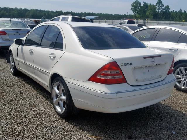 WDBRF61J04E018666 - 2004 MERCEDES-BENZ C 240 WHITE photo 3