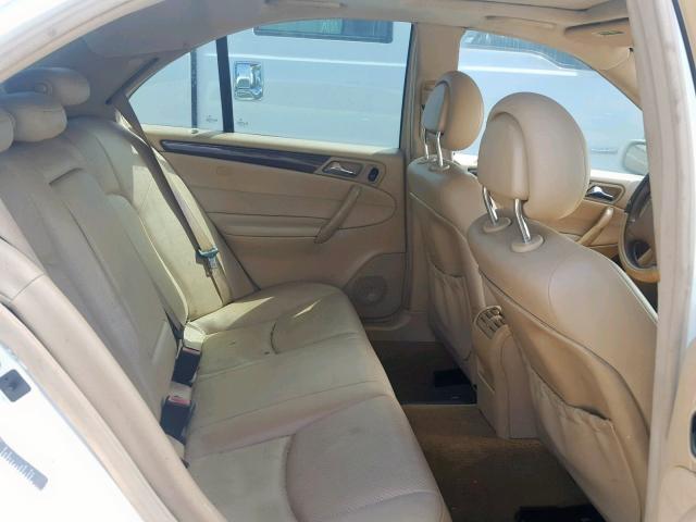 WDBRF61J04E018666 - 2004 MERCEDES-BENZ C 240 WHITE photo 6