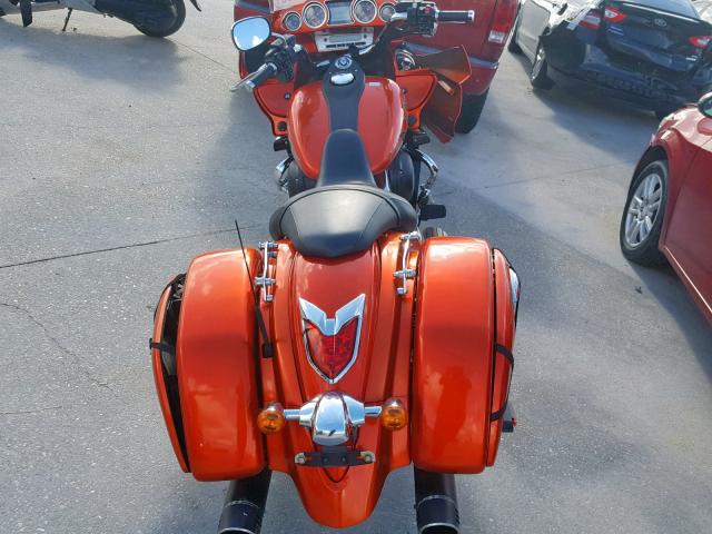 JKBVNRK14EA004786 - 2014 KAWASAKI VN1700 K ORANGE photo 6