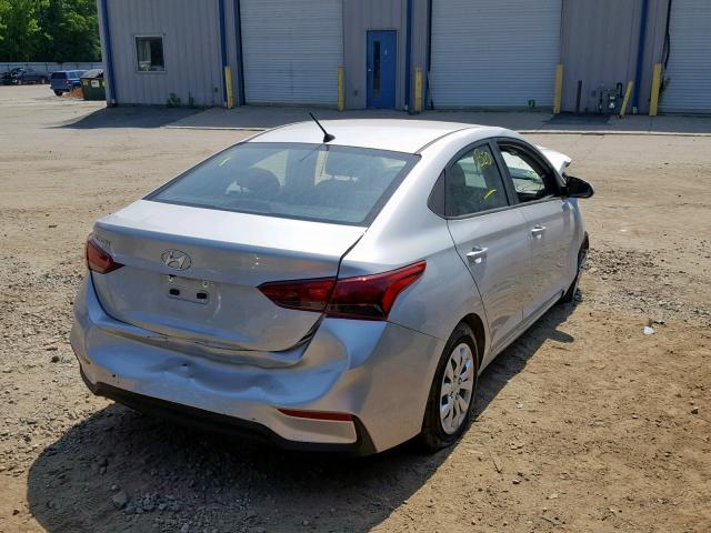 3KPC24A33KE057634 - 2019 HYUNDAI ACCENT SE SILVER photo 4