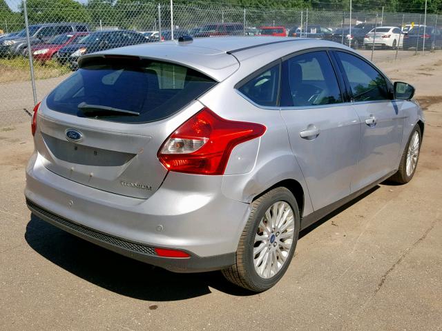 1FAHP3N24CL189402 - 2012 FORD FOCUS TITA SILVER photo 4