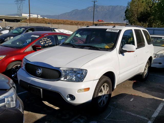 5GAET13P342200619 - 2004 BUICK RAINIER CX WHITE photo 2