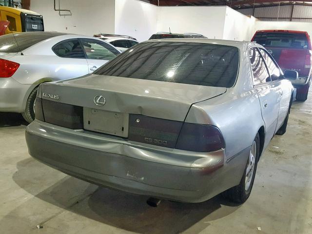 JT8BF28G0Y0262180 - 2000 LEXUS ES 300 GRAY photo 4