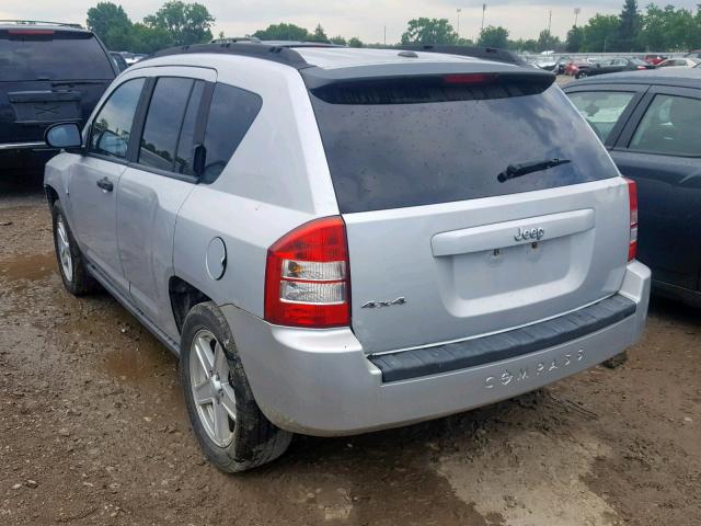 1J8FF47W17D266813 - 2007 JEEP COMPASS SILVER photo 3