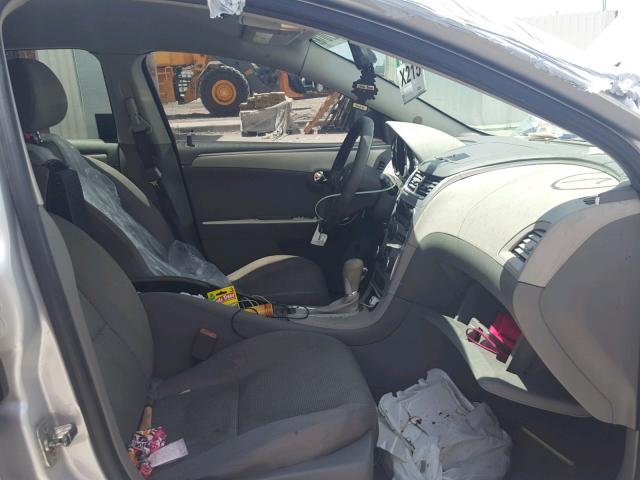 1G1ZA5E01CF233437 - 2012 CHEVROLET MALIBU LS SILVER photo 5