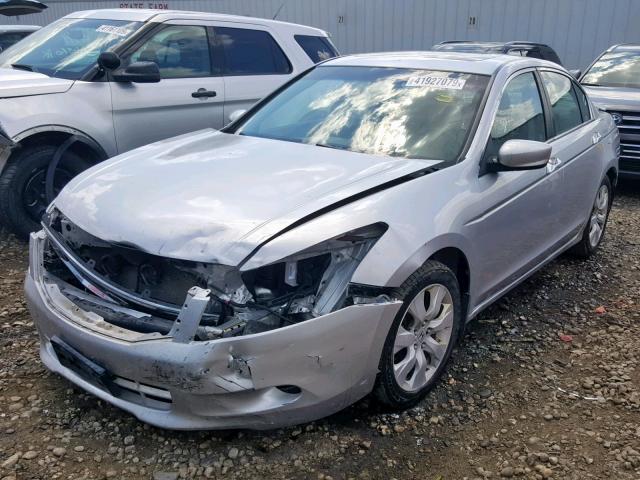 1HGCP36868A041571 - 2008 HONDA ACCORD EXL SILVER photo 2