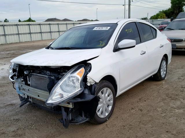 3N1CN7AP3HL806175 - 2017 NISSAN VERSA S  photo 2