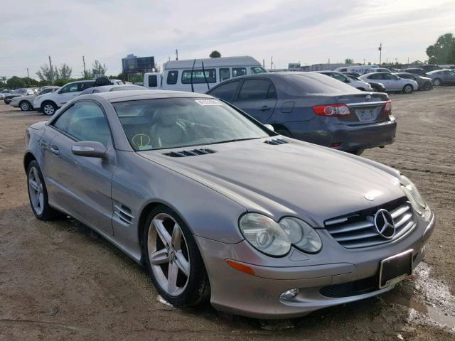 WDBSK75F34F080050 - 2004 MERCEDES-BENZ SL 500 SILVER photo 1