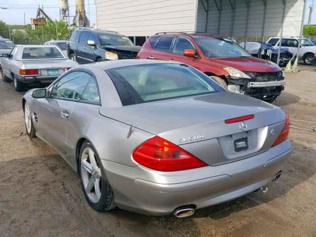 WDBSK75F34F080050 - 2004 MERCEDES-BENZ SL 500 SILVER photo 3