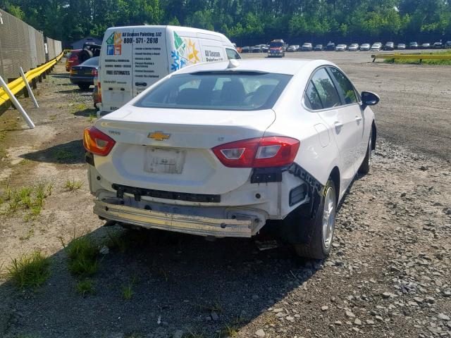 1G1BE5SMXH7230079 - 2017 CHEVROLET CRUZE LT WHITE photo 4