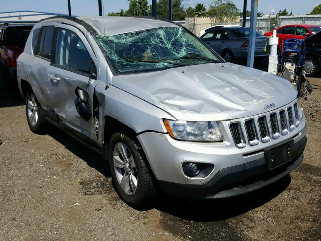 1C4NJCBB0DD258231 - 2013 JEEP COMPASS SP 银色 照片 1